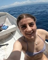 Jasmin Sutton's Instagram, Twitter & Facebook