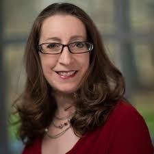 Kelly North's Instagram, Twitter & Facebook