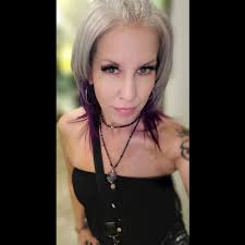 Dying On The Edge Hair & Beard Shop