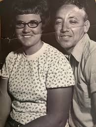 Could anyone clean up this old family photo?