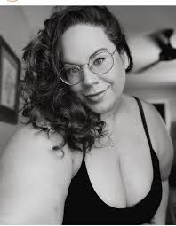 Fans of Whitney Way Thore subreddit!