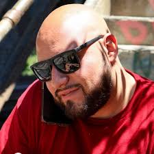 📸 Snoop Dogg's 74-year-old father looks young 👀🖤 #wonderfullmaking