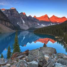 Kanada Nin Alberta Eyaletinde Bulunan Banff Milli Parki Rocky Daglari Uzerindedir Ve Kanada Nin En Eski Milli Parkidir Banff National Park National Parks Banff