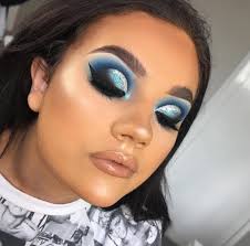 Red Black And Blue Eyeshadow Looks Full Face Makeup Look Bold Colourful Pigmented Eye Makeup Look Blue Black White Silver Matte And Shimmer Eyesha Iridescent Eyeshadow Blue Makeup Eye Makeup