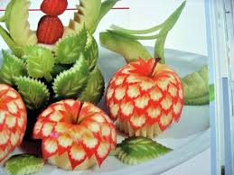Culinotests Ustensiles Deco Pour La Sculpture Des Fruits Et Legumes Absolument Genial Pour Les Frite Fruits Et Legumes Sculpture Alimentaire L Art Du Fruit