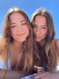 Holistic nurse seeking roommates in St. Pete