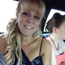 Suzanne Dunford's Instagram, Twitter & Facebook