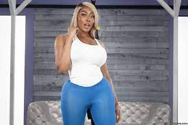 Bootylicious black Slut Moriah Mills fucking hard - Pichunter