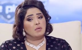فينيسيا مع هيا الشعيبي في فانوس هيونة الحلقة الكاملة. Ù‡ÙŠØ§ Ø§Ù„Ø´Ø¹ÙŠØ¨ÙŠ ØªÙ†Ø¬Ùˆ Ù…Ù† Ø­Ø§Ø¯Ø« Ø³ÙŠØ± ÙˆØ²ÙˆØ¬Ù‡Ø§ ÙŠØ·Ù‚ Ø¹Ù„Ù‰ Ø±Ø§Ø³Ù‡