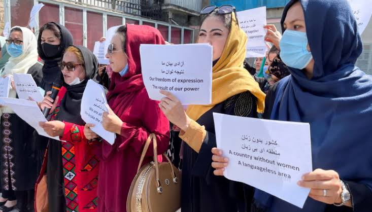 To protect Afghan girls, U.N. panel urges conditions on aid | PBS News