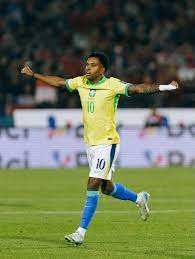 🤯🇧🇷 Rodrygo has so far scored two goals with an assist by Vinicius Jr.