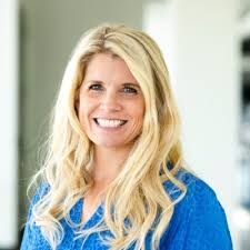 This Wednesday, I had the incredible honor to receive a Student in STEM  Pathway award as a student finalist from the Women in Tech Council.