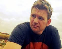 Simon Thomas (H. 1984-89)