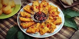 Resep mendoan sambal kacang ini gampang dibuat tapi enaknya kebangetan. Resep Tempe Mendoan Pedas Gurih
