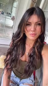 Marie Coss's Instagram, Twitter & Facebook