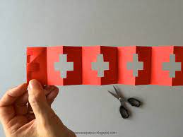 Maybe you would like to learn more about one of these? Schaeresteipapier Fur Den 1 August Diy Windlichter Und Girlanden