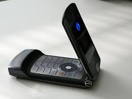 Eliminate your roaming fees now! Motorola Razr Wikipedia