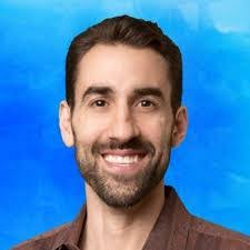 Rebecca Comeaux's Instagram, Twitter & Facebook