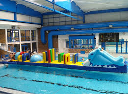 La Piscine De Val De Reuil Le Vauvray