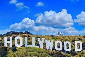 Wer nach los angeles kommt, muss auch hollywood einen besuch abstatten, denn das viertel gehört eindeutig zu den top 10 sehenswürdigkeiten von los angeles! Ikonenhaftes Hollywood Zeichen Von Los Angeles Kalifornien Redaktionelles Stockfoto Bild Von Symbol Fotographie 19251428