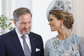 Prinzessin madeleine zeigt sich gerne in eleganten und vielfältigen outfits. Prinzessin Madeleine Chris O Neill Alle Fakten Zu Ihrem Baby Gala De
