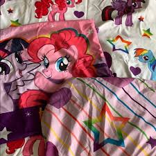 Sweet dreams are inspired by this whimsical and rainbow colored my little pony themed full/double sheet set. My Little Pony Bedding My Little Pony Twin Sheet Set Poshmark
