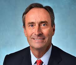 10 Famous People Who Avoided Death