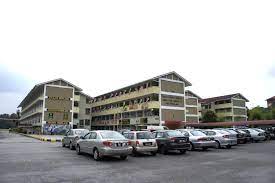 Yaklaşık 142.000 kişilik bir nüfusa sahiptir. Smk Bandar Utama 3 Alumni About Facebook