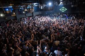 Vous devez vous connecter à votre espace personnel afin de vous abonner à la mise à jour de cette page. Que Faire Le Jour De L An En Italie 5 Idees Geniales Italian Traditions