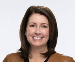 Sandra Mallory's Instagram, Twitter & Facebook