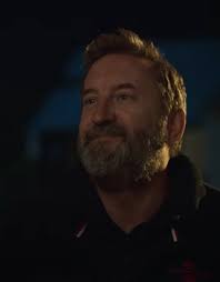 BAD TIDINGS: FIRST LOOK AT SKY CHRISTMAS SPECIAL STARRING LEE MACK AND  CHRIS McCAUSLAND