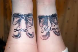Cancer tattoos (breast cancer tattoos and many other cancer tattoo designs) are a cool way of making people aware of the threat of the deadly disease. 30 Cute Ribbon Tattoos For Women Cuded