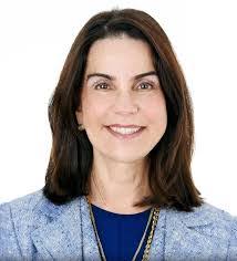 Lilian Lowery's Instagram, Twitter & Facebook