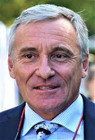 Herec jan čenský, herečka a jedna z aktuálně nejpopulárnějších slovenských písničkářek simona martausová a otec na. Jan Censky Wikipedie