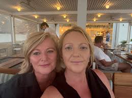 Saint Patrick's Day and my Birthday Celebrations with my lovelies!  💕💕🥂🥂🍀🍀🍀🍀