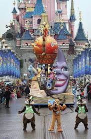 Disneyland paris celebrated its 25th anniversary in 2017. 38 Facts You May Not Have Known About Disneyland Paris Disneyland Paris Disneyland Disney Urlaub