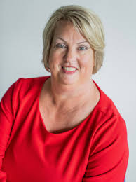 Christy Barr's Instagram, Twitter & Facebook