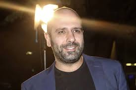 Checco zalone was born on june 3, 1977 in bari, apulia, italy as luca pasquale medici. Chi E Checco Zalone Biografia Figli E Compagna Del Comico