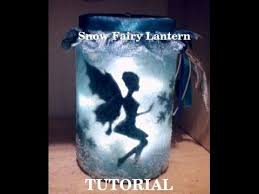 Diy Leuchtende Deko Glaser Feen Laternen Fairy Jars Fairy Lantern Youtube Fairy Lanterns Fairy Mason Jars Mason Jar Fairy Lights