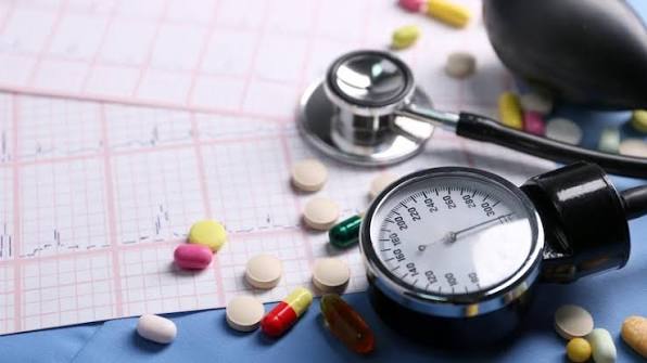 Thuốc huyết áp nào ít tác dụng phụ​: 5 loại thuốc bạn nên biết