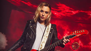 Lzzy Hale archivos | WKM Radio