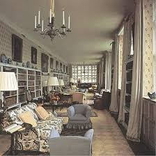 The Long Gallery At Chequers The Prime Minister S Country Residence Decorated By John Fowler Sibylcolefaxandjohnfowler Luxury Interior Interior Residences