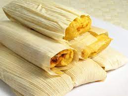 Tamales de piña, güemes, fajados, de pollo en salsa verde, rellenos de pescuezo o pecho de res. 31 Tipos De Tamales Preparacion Clasificacion Y Tipo De Tamales