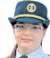 Tara Kos's Instagram, Twitter & Facebook