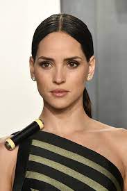  Adria Arjona Netflix Wiki Fandom