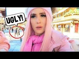 Leah Ashley's Instagram, Twitter & Facebook