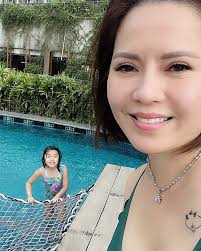 Tracy Bach (@tracybach502) · Louisville, KY