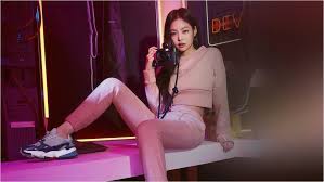 @birdblvd, diambil dengan kamera tidak diketahui 04/03 . Jennie Blackpink Wallpaper 4k Desktop Wallpaper Blackpink Jennie Lisa Blackpink Wallpaper