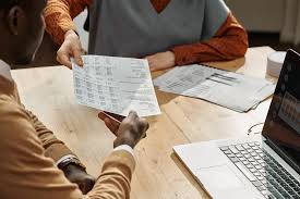 How Accounts Receivable Aging Reports Can Improve Collections