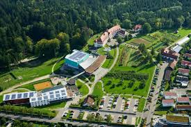 Es ist das größte christliche gästezentrum in deutschland. Schonblick Christliches Gastezentrum Schwabisch Gmund Aktualisierte Preise Fur 2021